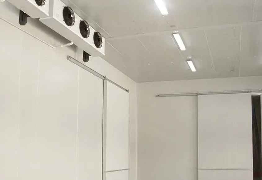 冷庫能使用泡沫板搭建嗎